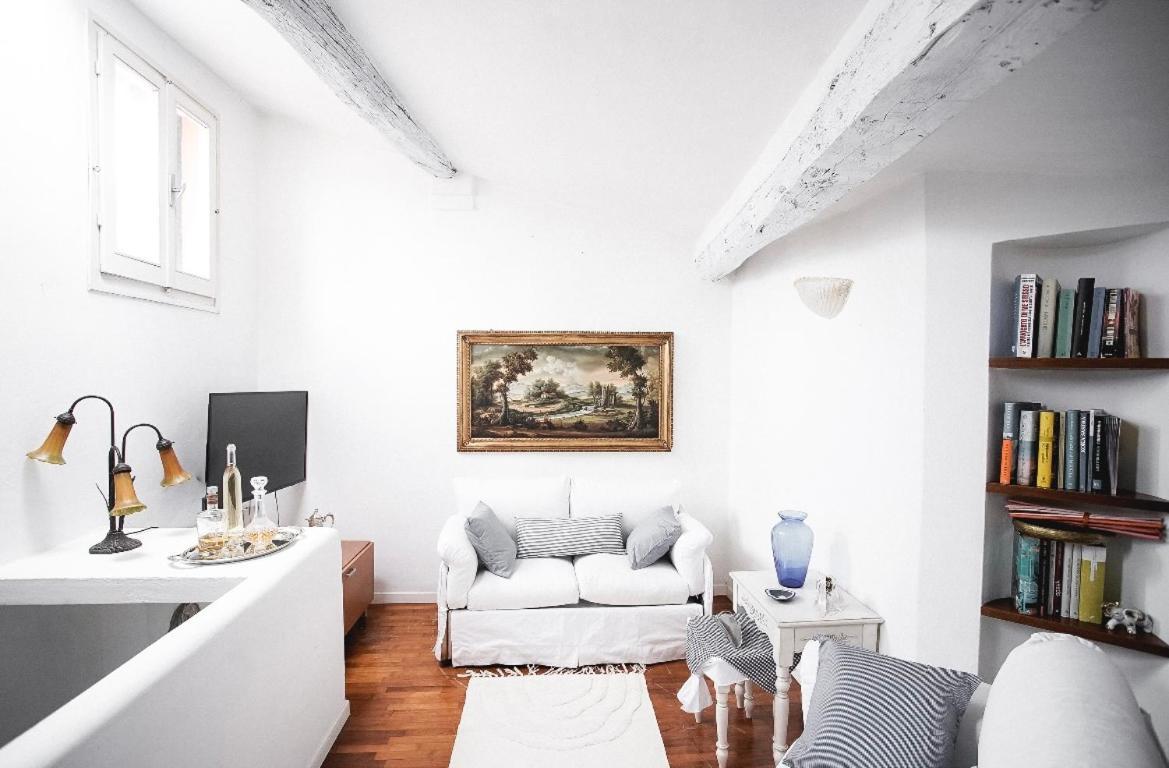 Casa Vacanze Cinzia Lerici Exteriör bild